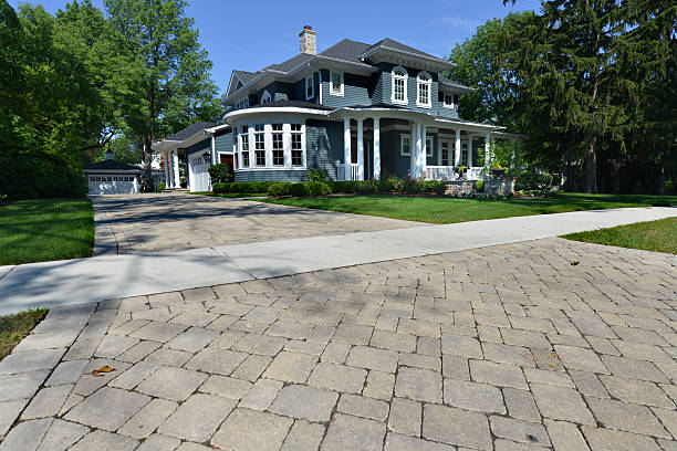 Best Best Driveway Pavers  in Lincoln, MO
